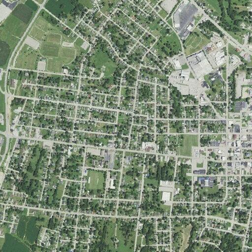 Non-injury traffic crash on West St Joseph Street