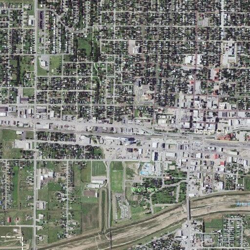 Car wreck blocks North 14th Street in Dodge City