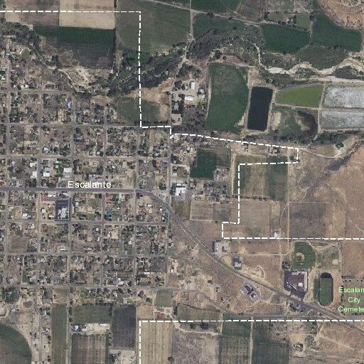 Elderly man suffers severe leg pain in Escalante apartment