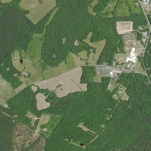 Woman reports chest pain near little mountain road in palmyra