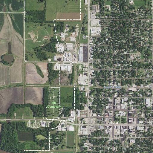 Medical response at senior building in Iola