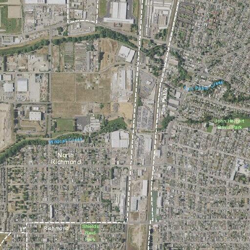 35-year-old female feeling faint at Market Avenue
