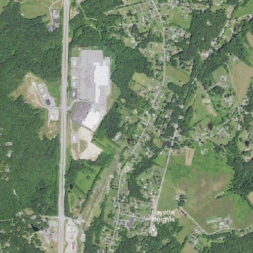 Abandoned green Buick sedan reported on Hinkle Road