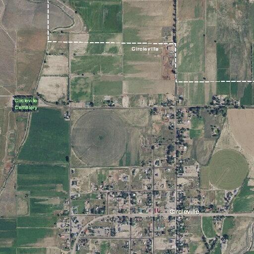 Male experiencing chest pain in Circleville