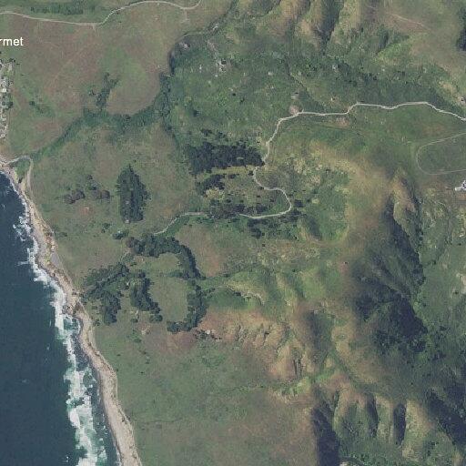 Driver leaves crash scene near Salmon Creek Beach
