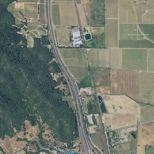 Reckless silver sedan swerving on Highway 101