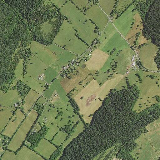 Person suffering abdominal pain near North Mountain Road