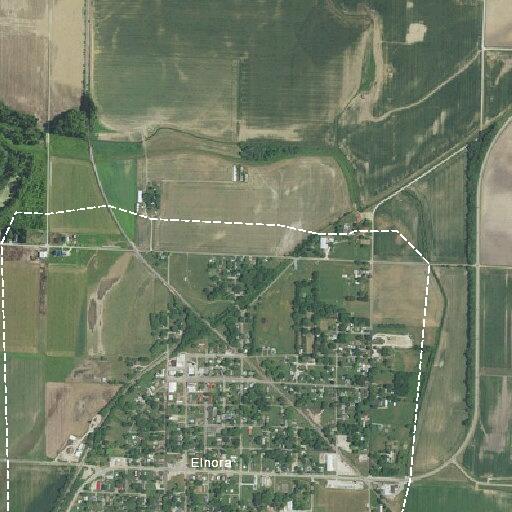 Vehicle collision reported near Elnora