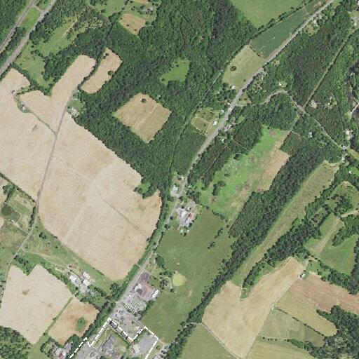 911 hang-up call reported near Pheasant Lane in Woodstock