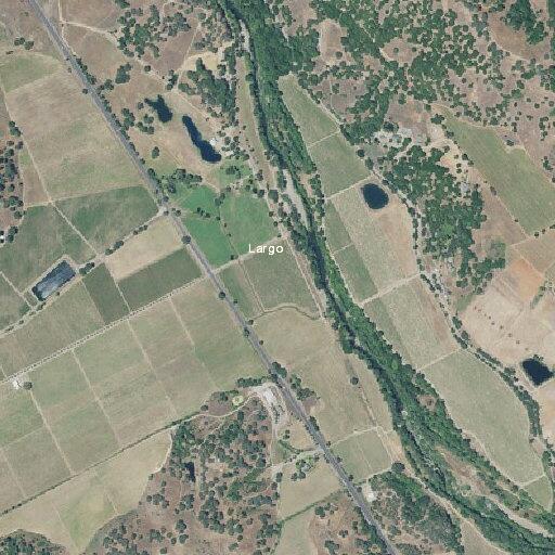 Disabled vehicle on northbound US-101 near winery