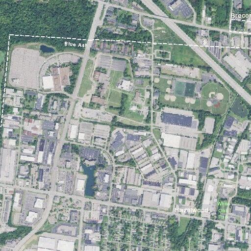 Auto accident reported on Kenwood Road