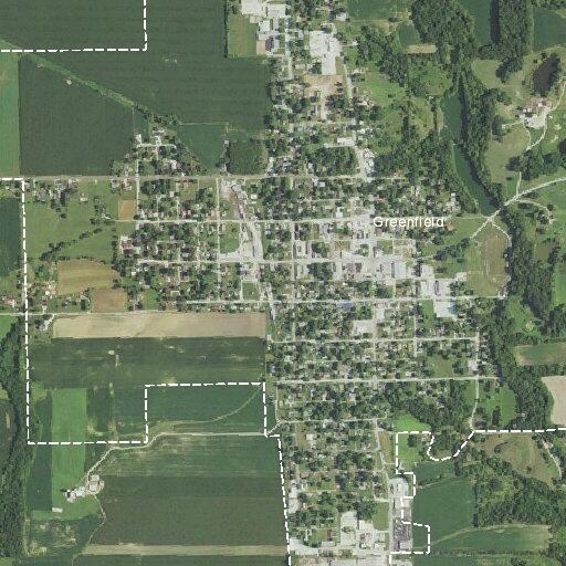 Man with chest pain and confusion near pine street in Greenfield