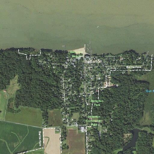 71-year-old woman falls, possible hip injury in Betterton