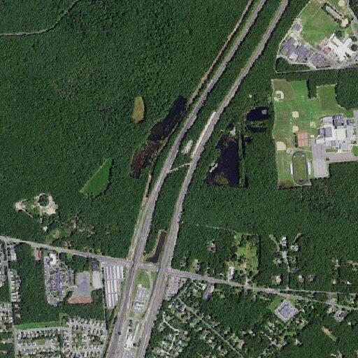 Person experiencing respiratory emergency near West Jimmy Lee Road