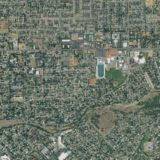 Lift assist call near Woodside Lane and Manzanita Avenue