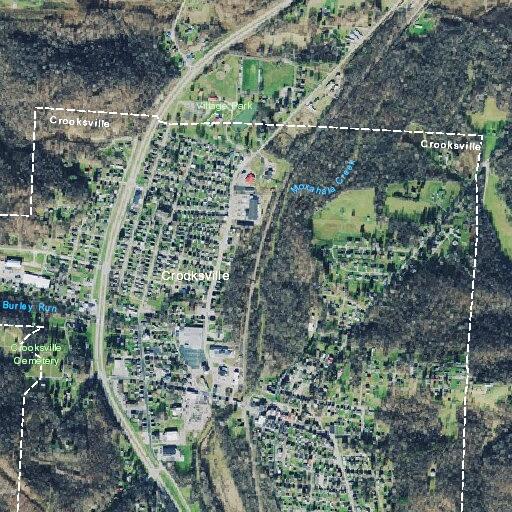 Man suffers chest pains near East Main Street, Crooksville