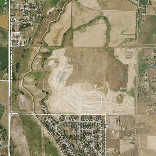 Abandoned vehicle at I-25 Frontage and Morgan Dr