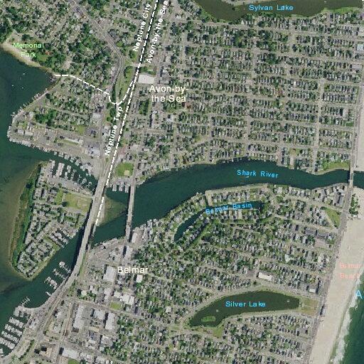 Man with allergic reaction and breathing issues near East Street
