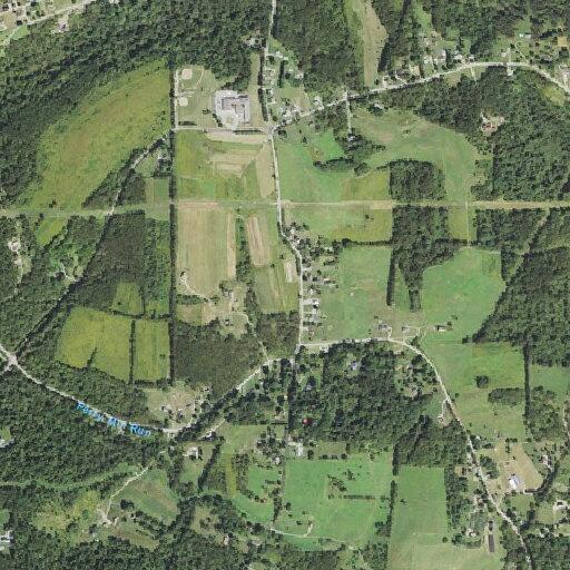 Elderly man suffers swollen knee at Sunnyside Hollow Rd