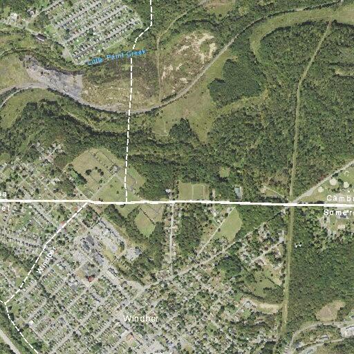 Woman having contractions near Cambria Avenue in Wilmerboro