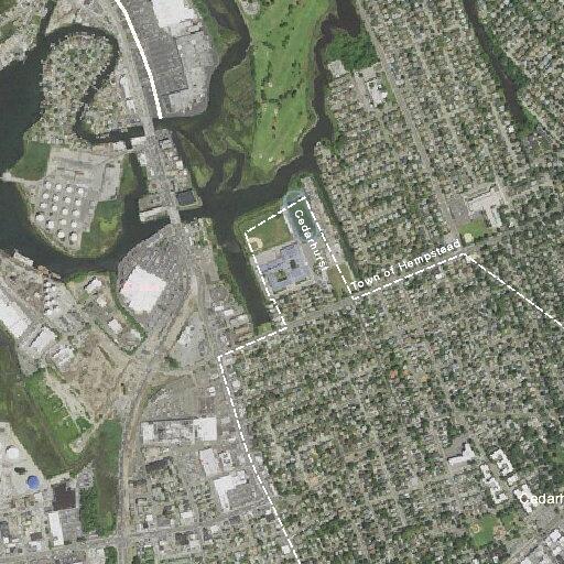 Person needing lift assist at (number withheld) Bayview Avenue