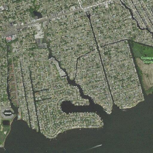 Man possibly breaks leg at Lagoon Drive South