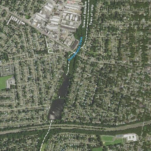 Man has difficulty breathing near West Islip