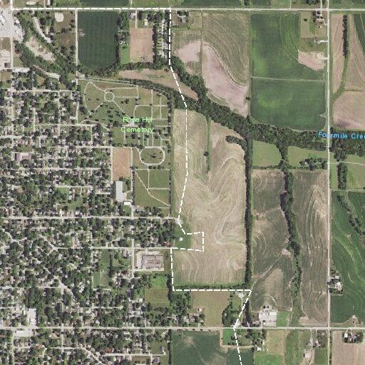 Elderly woman falls and twists leg in Shenandoah, Iowa