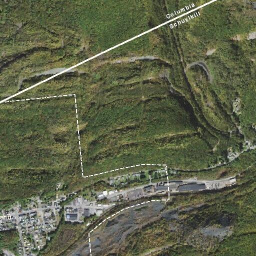 Vehicle crash with possible injuries on East Middle St