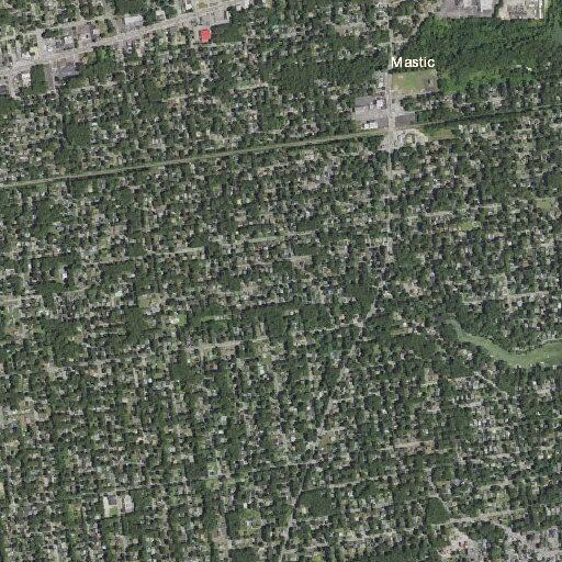 Minor crash on Pawnee Avenue in Mastic