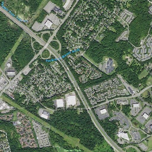 Minor crash involving gray Acura on Nob Hill Road
