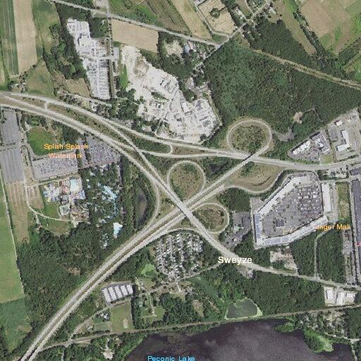 Man reported hitting woman near water park entrance