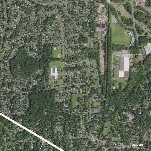 Child falls from bed, bleeds from head near Summit Avenue