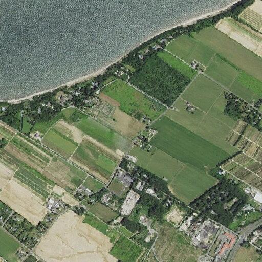 Report of speeding gray SUV near Southold fish market