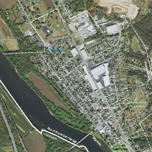Person experiencing cardiac problems near Elm Street in Watsontown