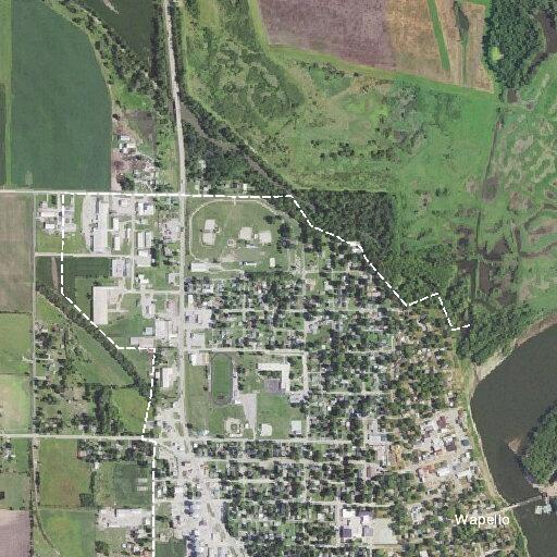 Elderly woman having trouble breathing in Wapello
