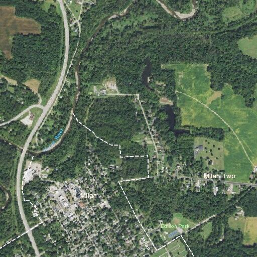 Person reports chest pain near North Main Street in Milan