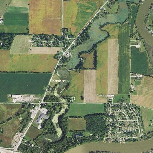 Open 911 line with machinery sounds reported