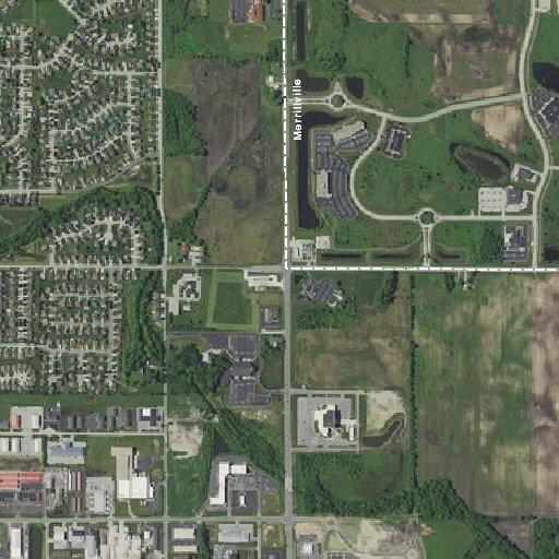 Police respond to crash on East Summit Street