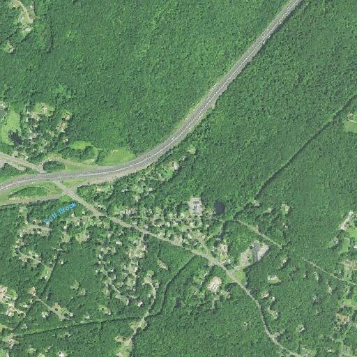 Report of object obstructing highway near homes
