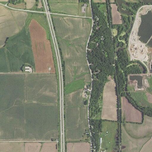 Erratic driver in white Explorer on US 218