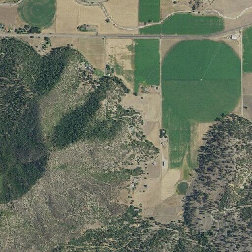 Grass fire near Highway 3 in Scott Valley