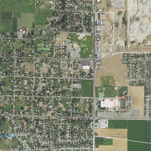 Hit and run in Mountain Crest parking lot