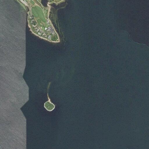 Vessel in distress near Bird Island, Marion