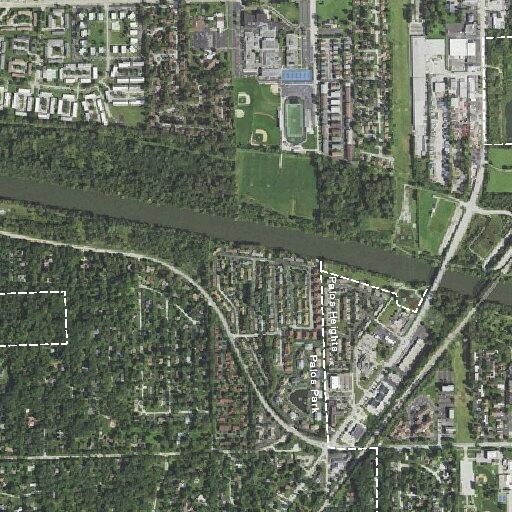 Outside fire reported on Southwest Highway