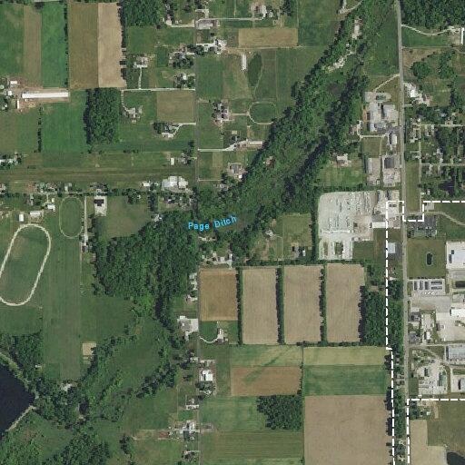 Man falls off bicycle and breathes near Shipshewana