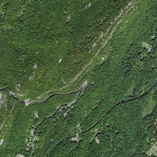 Climber falls 20 feet and suffers head injury at The Trapps