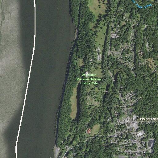 74-year-old woman having difficulty breathing in Hyde Park