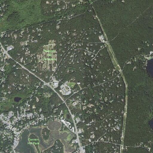 Single car hits tree in Wellfleet, minor injuries