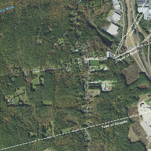 Resident reports possible prowler outside home